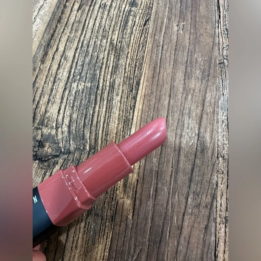 Bobbi Brown Crushed Lip Color Saran nude